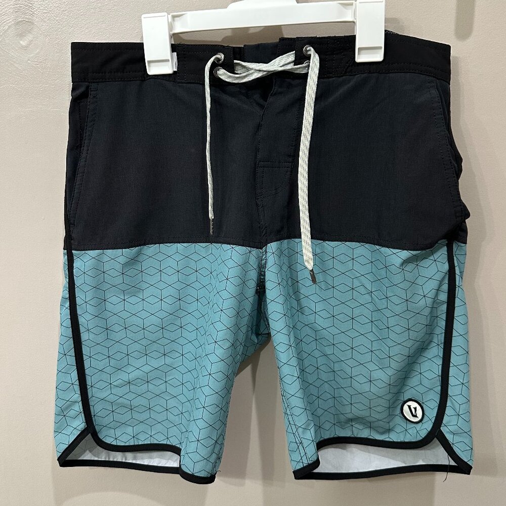 Vuori Cruise Boardshort Size 30